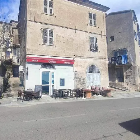 Dans Maison De Village Cervione