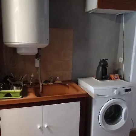 Dans Maison De Village